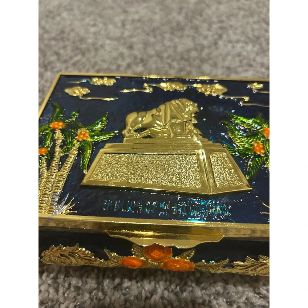 Lion of Babylon Iraq‎ Sphinx Ochre Jewelry Box Enameled Gold Plated Trinket Case